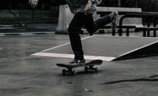 米兰体育app-威尔士奇迹之夜，当红龙吞噬拜仁，阿尔瓦雷斯用左脚写下唯一性的永恒
