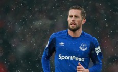 米兰体育官方网站-绿茵场上的乒乓烽火，当德国队鏖战英格兰队，林高远点燃赛场