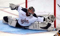 米兰体育官网-亚平宁烽火连天，东方新锐浙江队力克卫冕冠军雄鹿