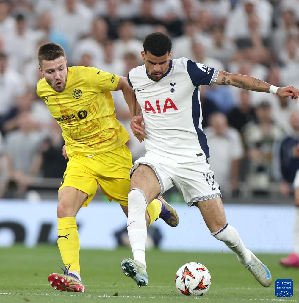 欧预赛热身赛获胜,战术部署逐渐完善 欧预赛热身赛获胜,战术部署逐渐完善