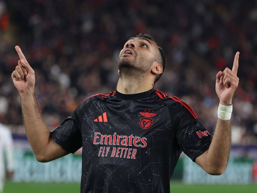 包含欧预赛淘汰赛即将打响,球迷热切期待的词条 包含欧预赛淘汰赛即将打响,球迷热切期待的词条