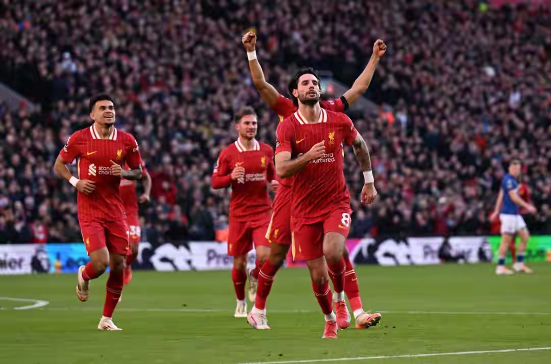 包含切尔西在主场击败利物浦,喜获三分保持领先的词条 包含切尔西在主场击败利物浦,喜获三分保持领先的词条